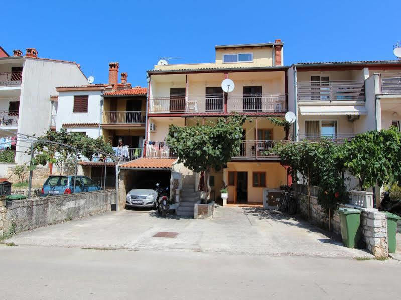 Room And Apartments Mariza Rovinj Kültér fotó